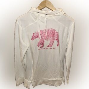 Incredibly Soft White Alaska Sweatshirt BRAND NEW